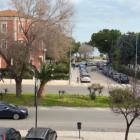 Luna Bed and breakfast 3*